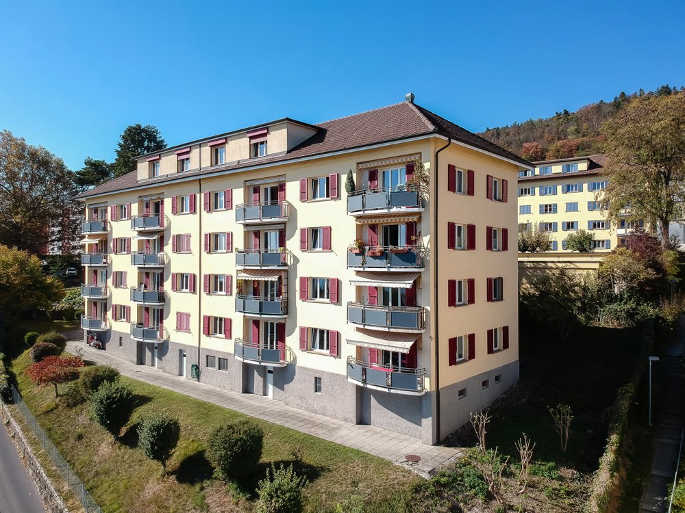 Appartement 3 pièces à louer à Neuchâtel - image 1/9