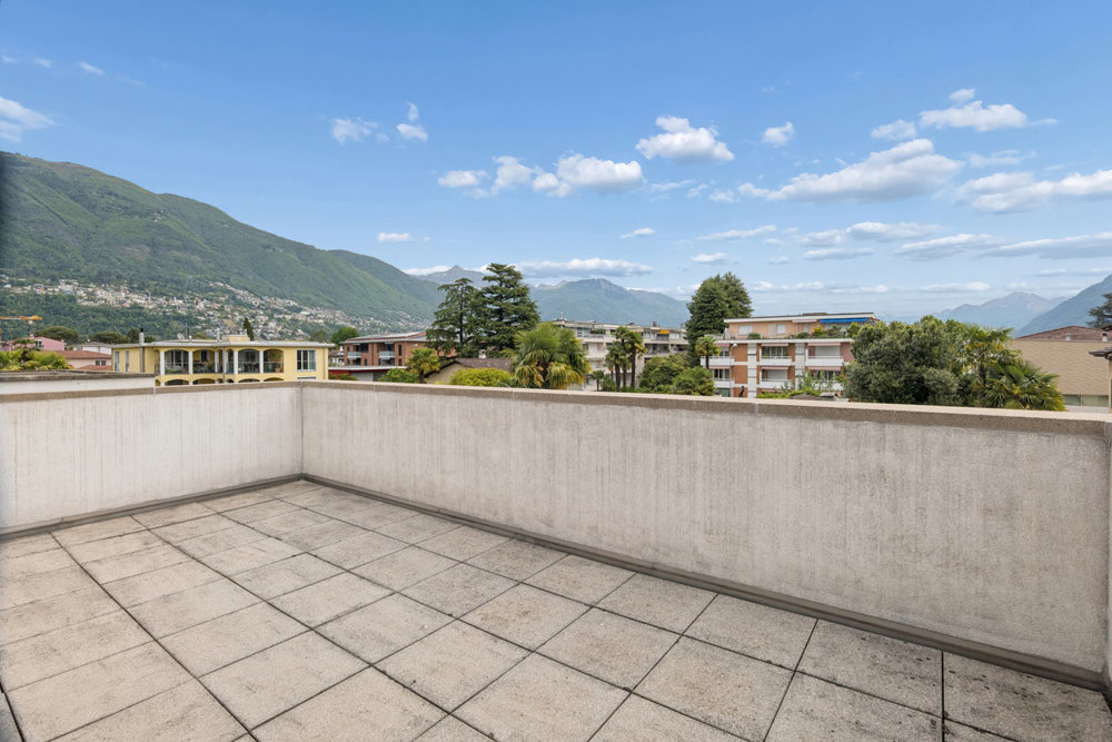 Maison 6 pièces à acheter à Ascona - image 1/12