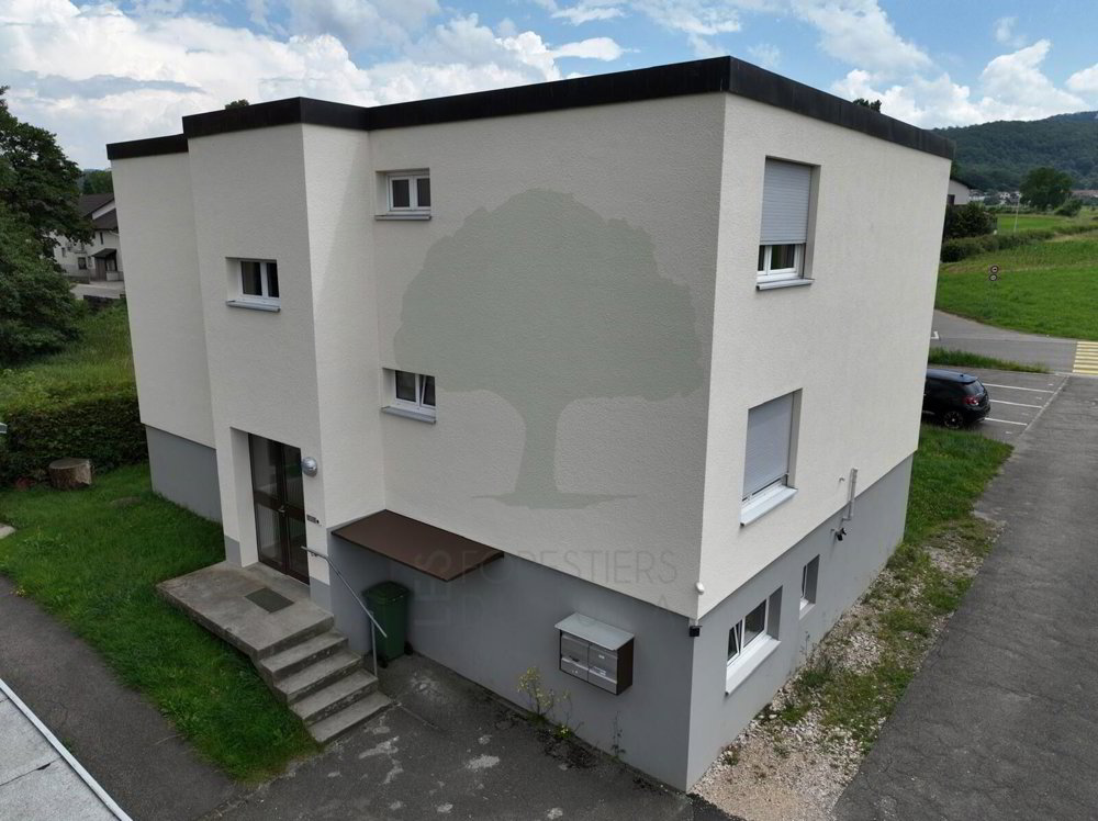 Bureau & Commerce null pièces à acheter à Courgenay - image 1/18