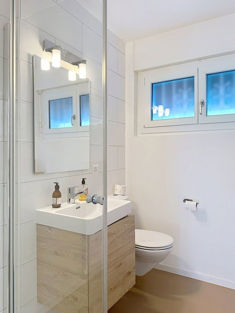 4.5 rooms Apartment to buy in Corseaux - image 1/10
