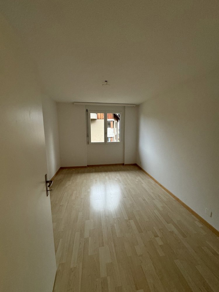 Appartamento di 3.5 locali in affitto a Urtenen-Schönbühl - immagine 1/7