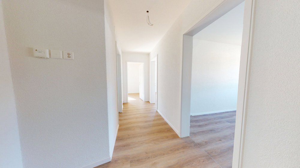 Sonnige Stadtoase in Neudorf - Stilvolle Wohnung mit Balkon - Ansicht 2
