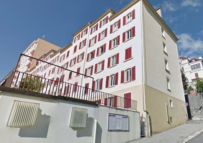 Appartement 2 pièces à louer à La Chaux-de-Fonds - image 1/1