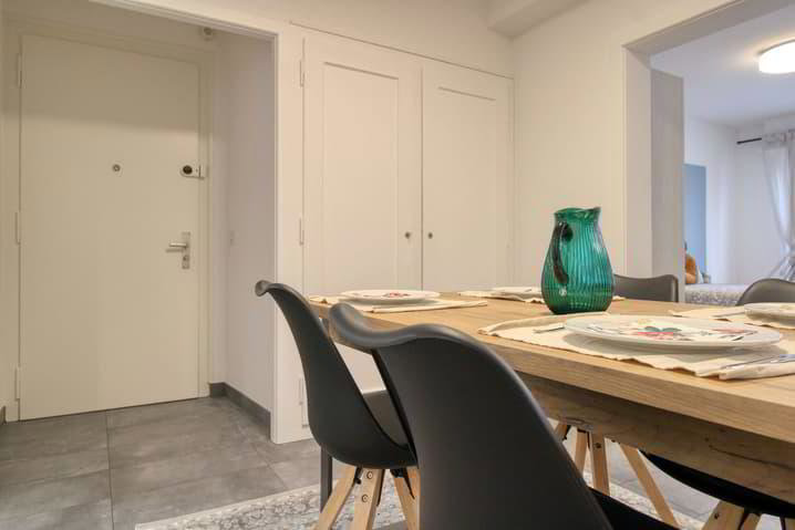 Appartamento di 1 locali in affitto a Lausanne - immagine 1/13