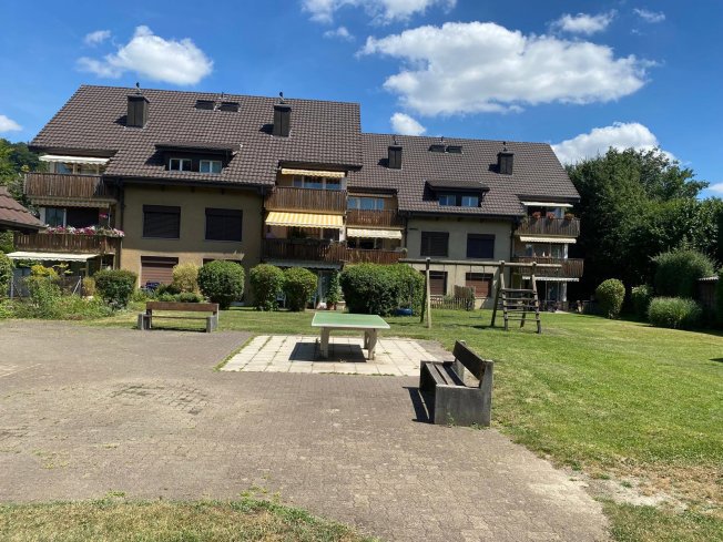4 rooms Apartment for rent in Otelfingen - image 1/1