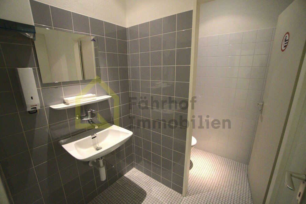 null Zimmer Büro zu vermieten in Pratteln - Bild 1/13
