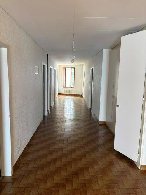 4 Zimmer Wohnung zu vermieten in Nyon - Bild 1/7