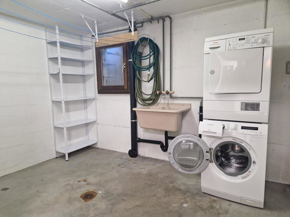 Casa di 4 locali in affitto a Le Landeron - immagine 1/11