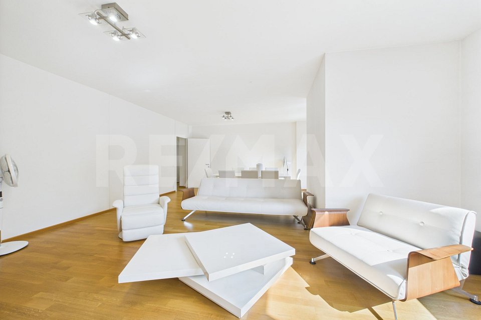 Appartamento di 3 locali in vendita a Lugano - immagine 1/13