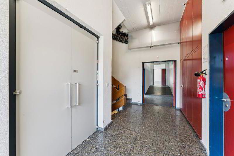 null Zimmer Büro zu vermieten in Landquart - Bild 1/9