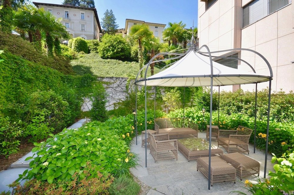 Appartement 9 pièces à louer à Lugano - image 1/10