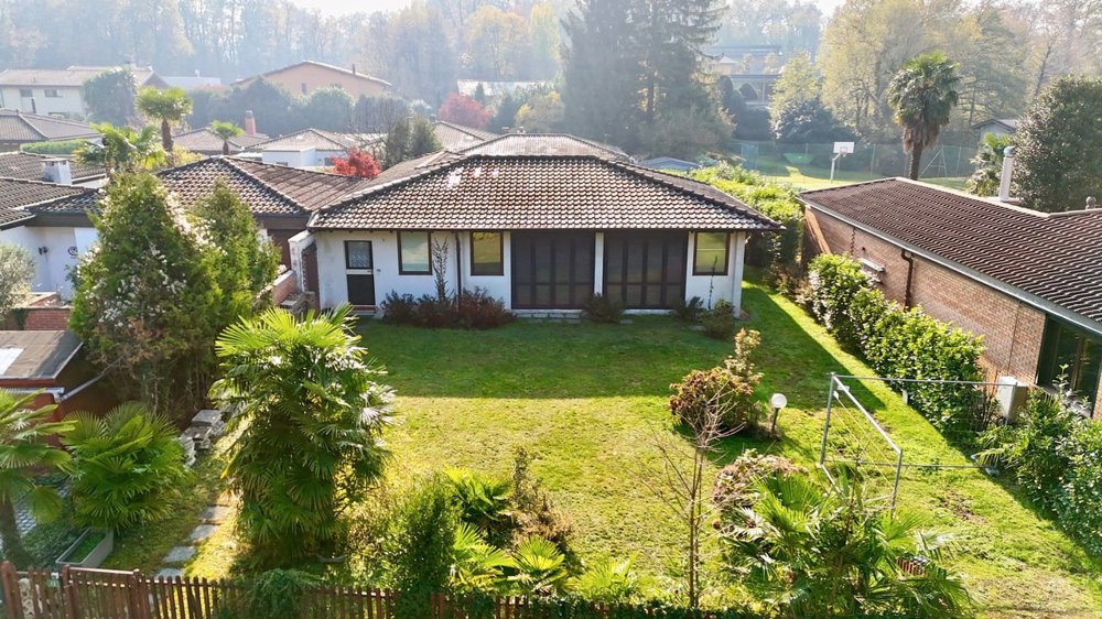 Terreno di null locali in vendita a Origlio - immagine 1/3
