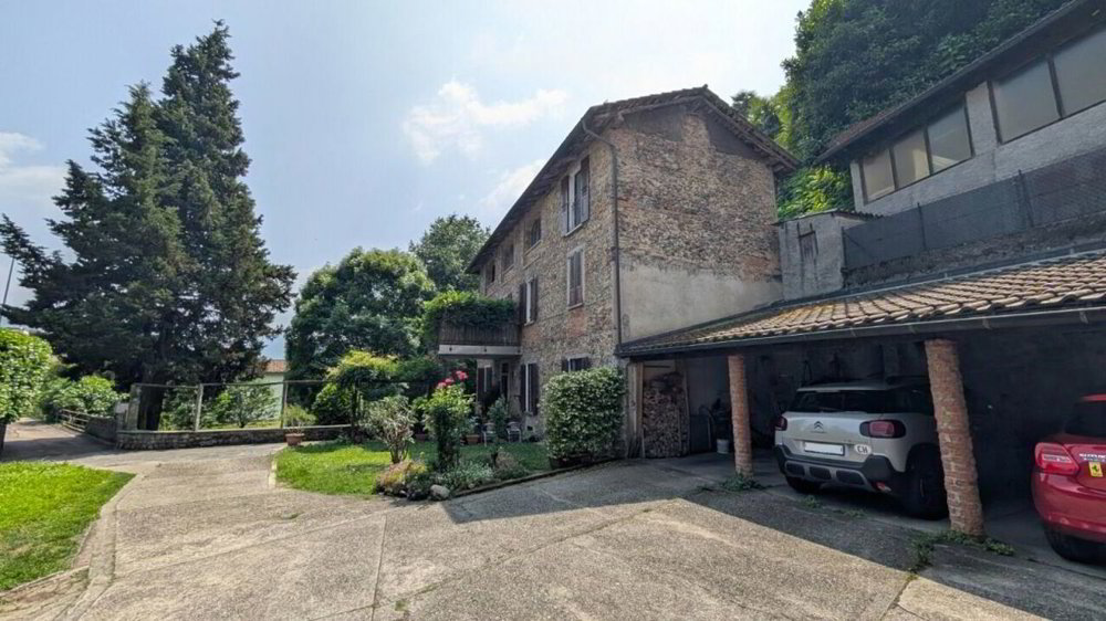 Maison 10 pièces à acheter à Pura - image 1/4