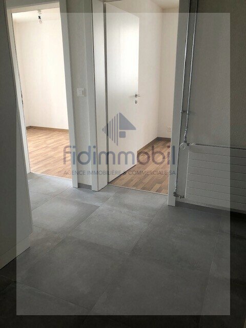Appartamento di 3 locali in affitto a La Chaux-de-Fonds - immagine 1/9