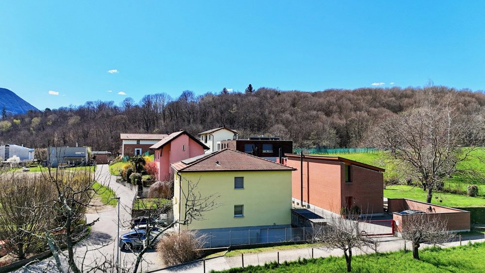 Appartamento di 3 locali in vendita a Lugaggia - immagine 1/13