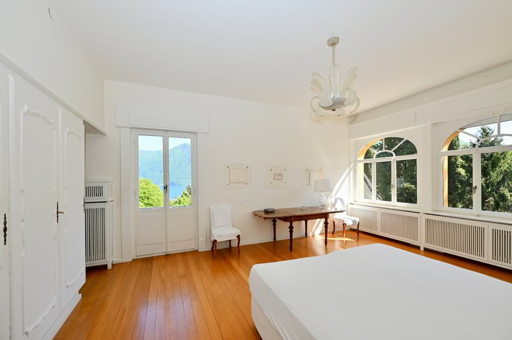 Maison 9 pièces à acheter à Sorengo - image 1/13