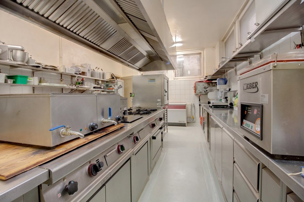 null rooms Office & Commercial to buy in Sembrancher - image 1/7