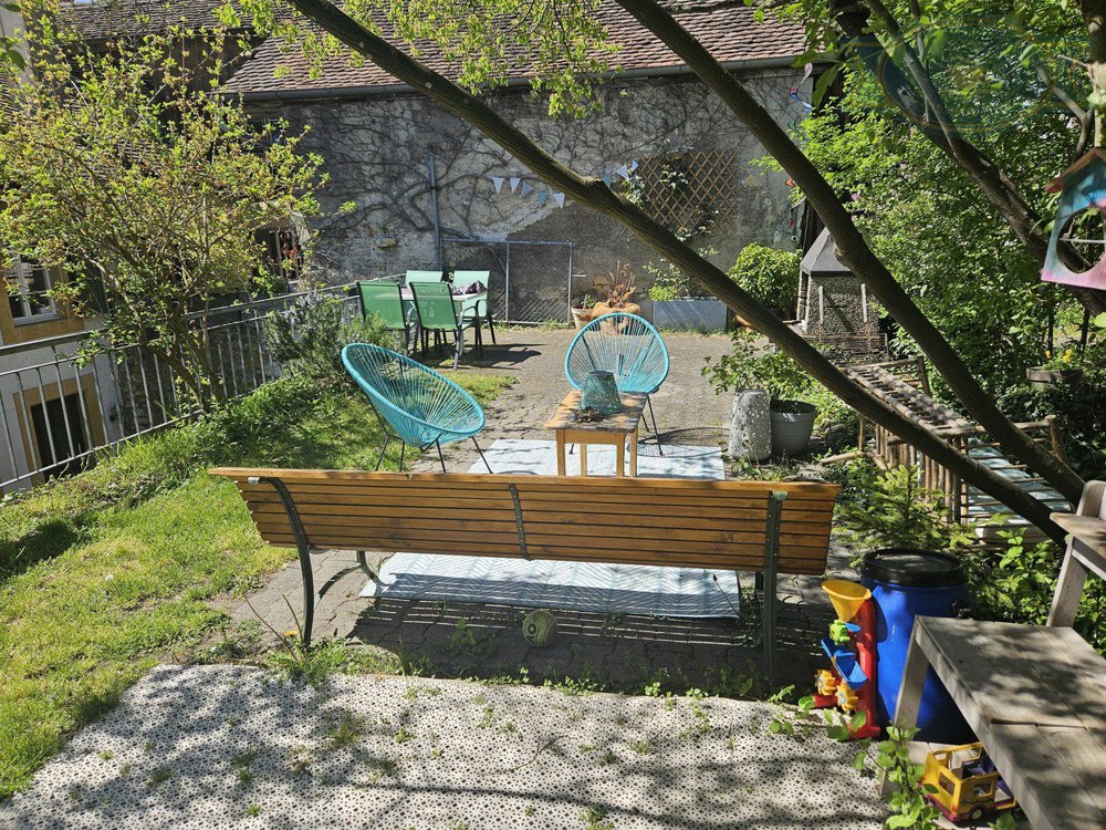 Maison null pièces à acheter à Douanne - image 1/13