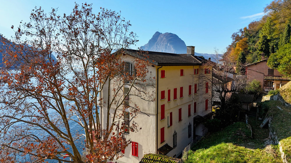 Maison null pièces à acheter à Castagnola - image 1/6