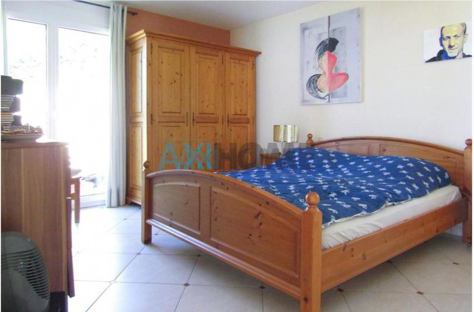 Casa di 5 locali in vendita a Montreux - immagine 1/9