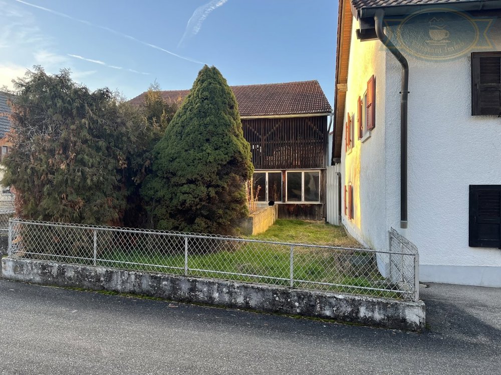 8 rooms House to buy in Alle - image 1/13