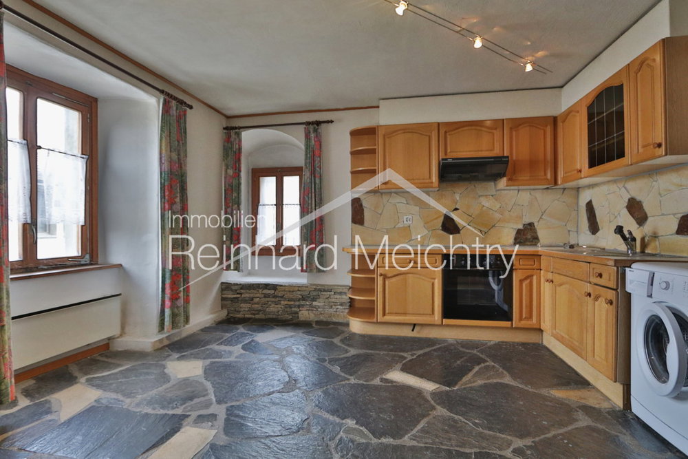 Maison null pièces à acheter à Leuk Stadt - image 1/13