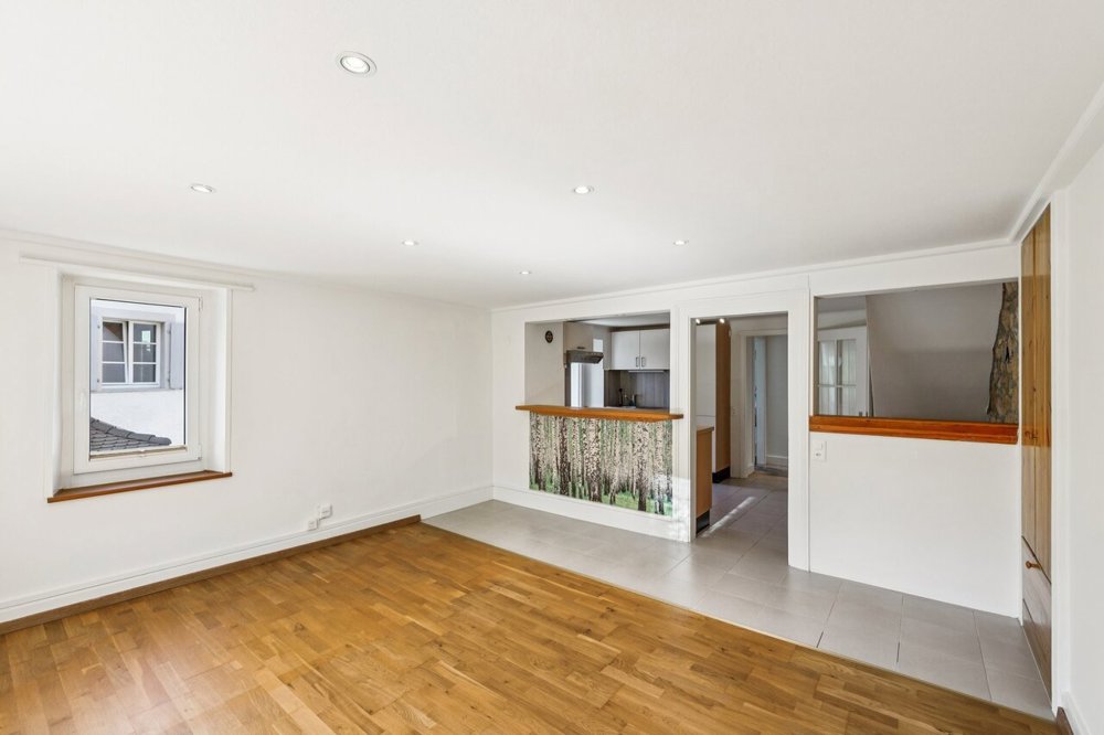 Maison null pièces à acheter à Pratteln - image 1/13