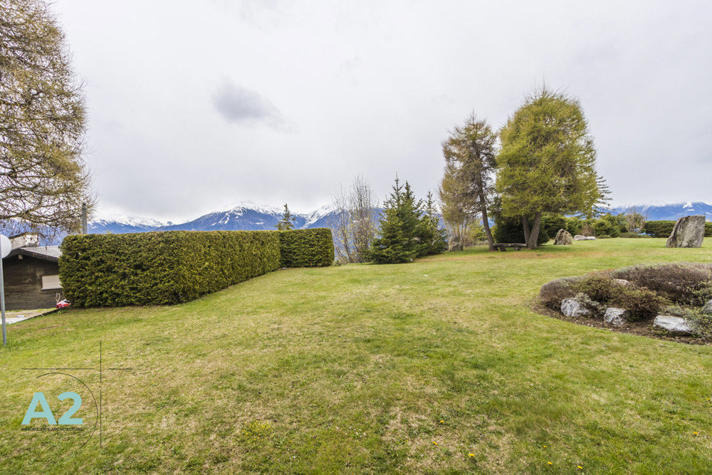 Appartement 4 pièces à louer à Crans-Montana - image 1/12