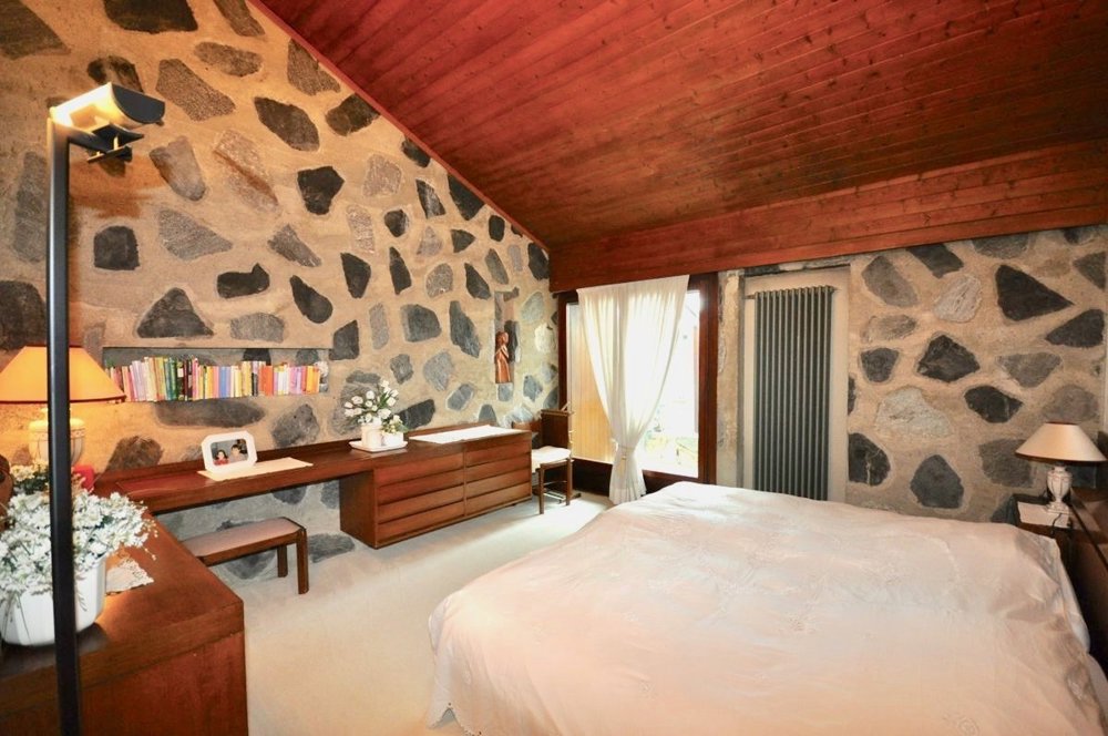 Casa di 6 locali in vendita a Montagnola - immagine 1/13