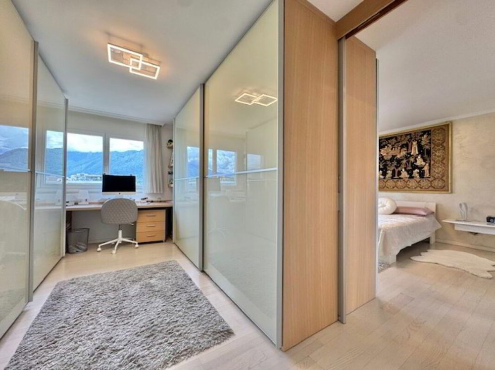 4 rooms Apartment to buy in Locarno - image 1/13