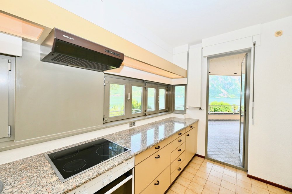 Appartamento di 4 locali in vendita a Bissone - immagine 1/13