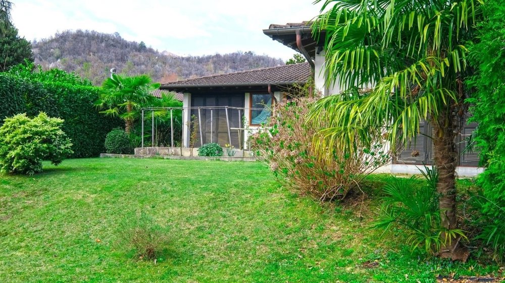Terreno di null locali in vendita a Origlio - immagine 1/10