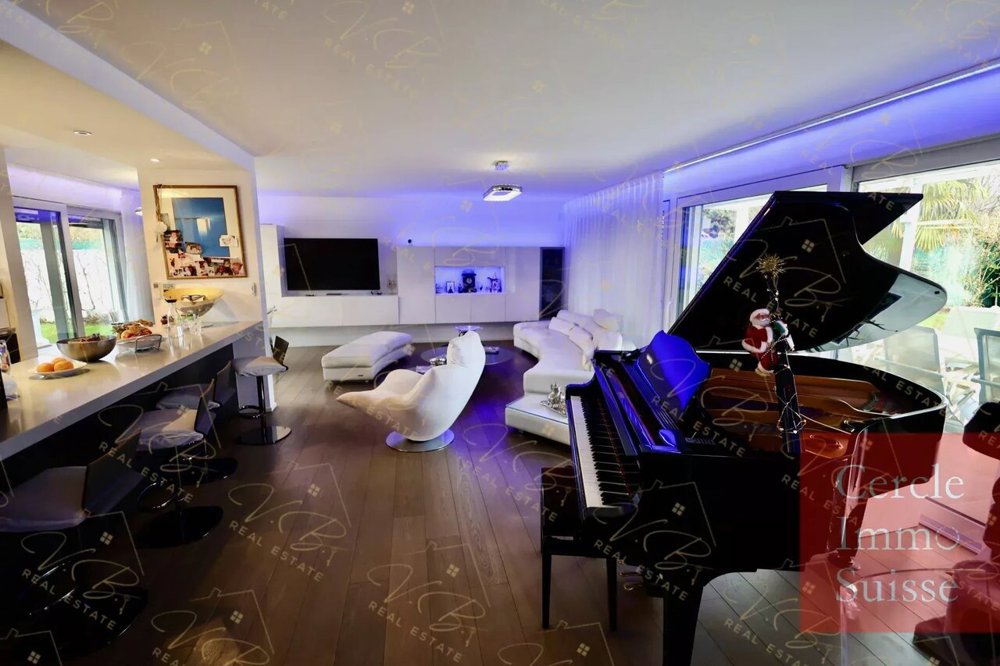 Casa di 7 locali in vendita a Thônex - immagine 1/13