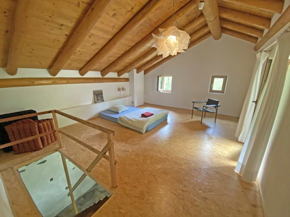Casa di 5 locali in vendita a Brione sopra Minusio - immagine 1/10