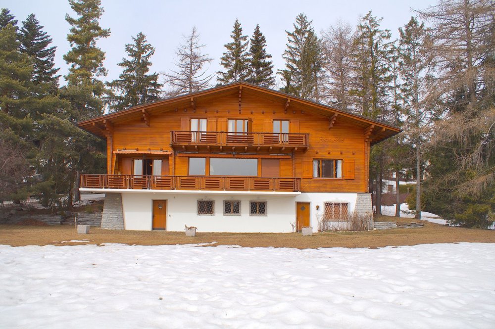 Casa di null locali in affitto a Crans-Montana - immagine 1/13