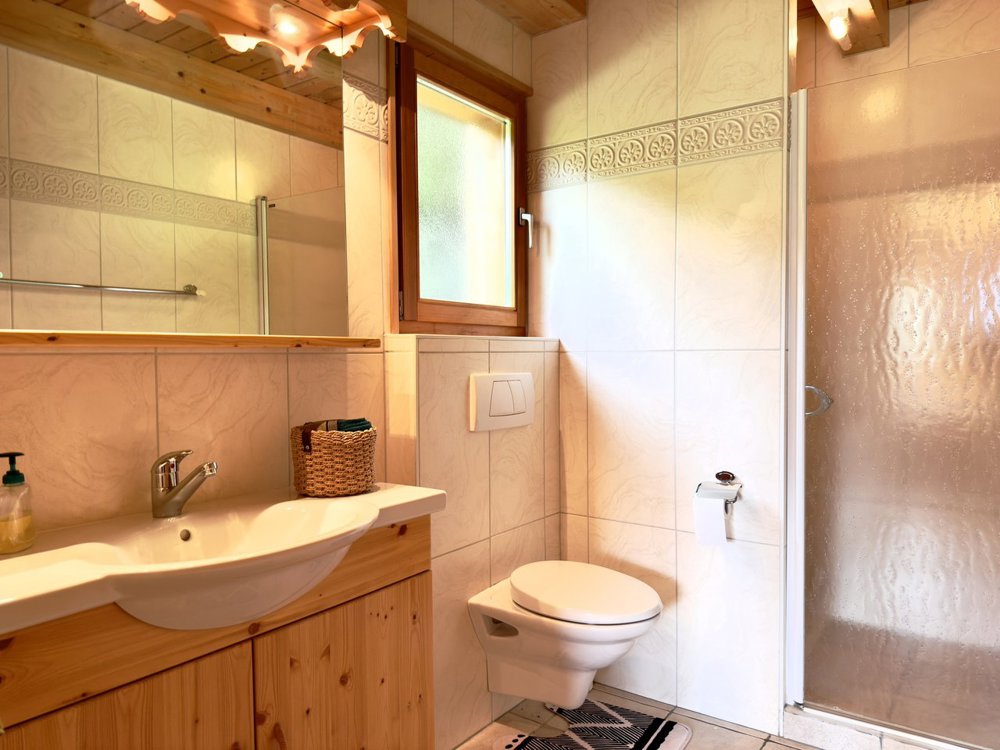 Casa di 4 locali in affitto a Aminona - immagine 1/13