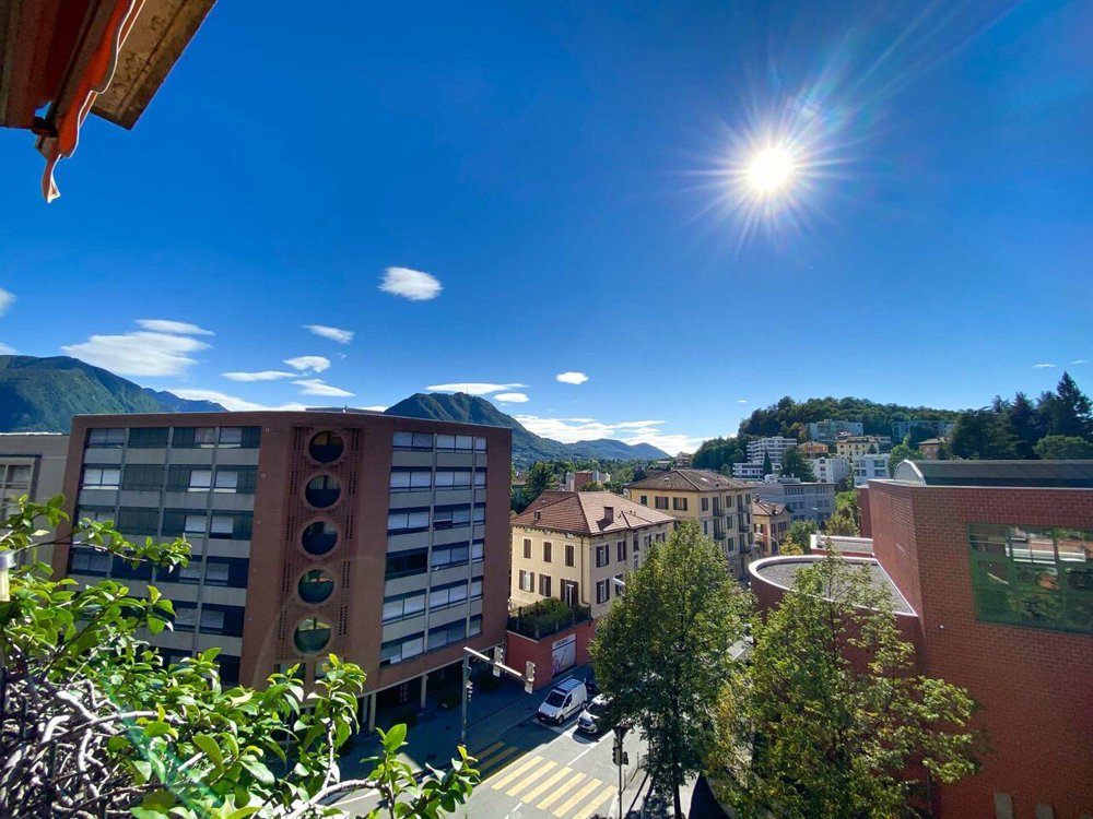 Appartement 5 pièces à acheter à Lugano - image 1/9