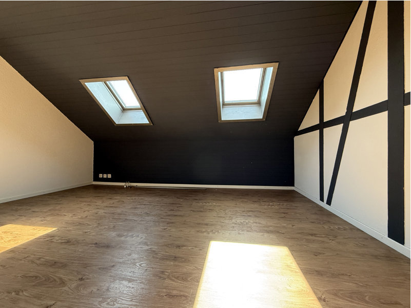 Maison 14 pièces à acheter à Bienne - image 1/9