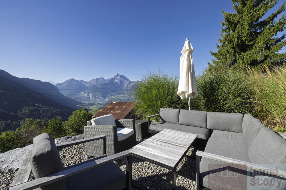 Maison 7 pièces à acheter à Bex - image 1/13