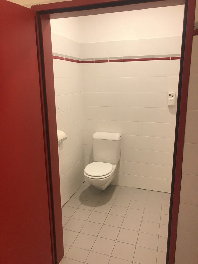 Ufficio & Commercio di 2 locali in affitto a Cadenazzo - immagine 1/5