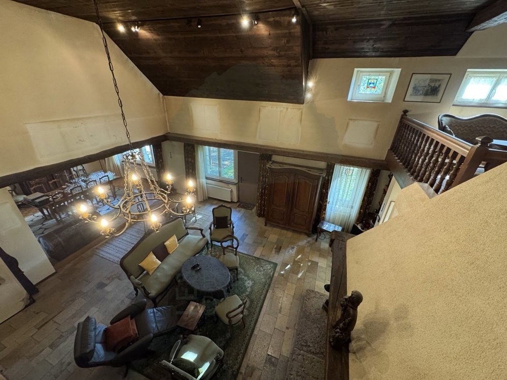 7 rooms House to buy in Alle - image 1/13