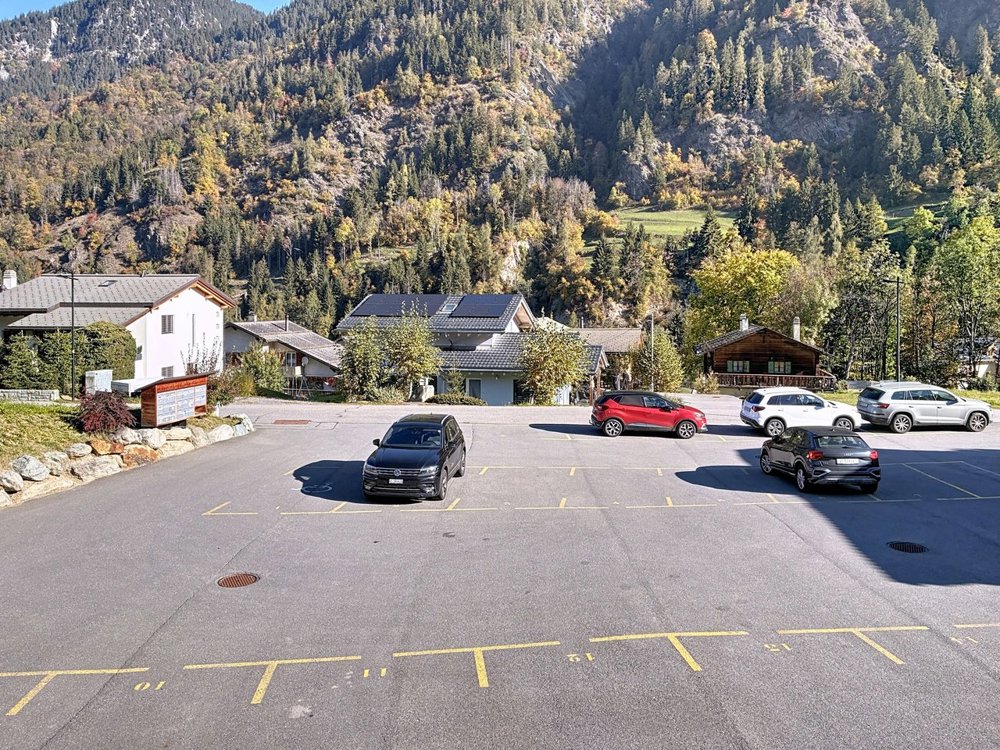 null Zimmer Parkplatz, Garage zu vermieten in Champsec - Bild 1/6
