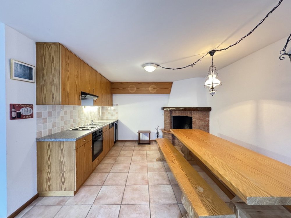Casa di 5 locali in vendita a Cadro - immagine 1/13