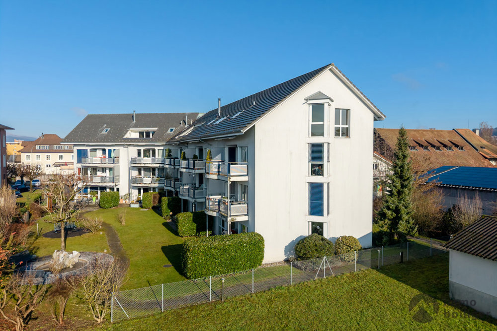 Appartement 4 pièces à acheter à Zofingen - image 1/7