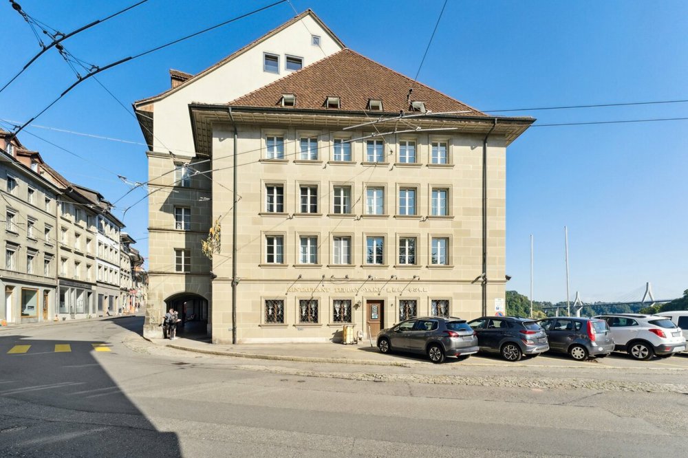 null rooms Office & Commercial for rent in Fribourg - image 1/2