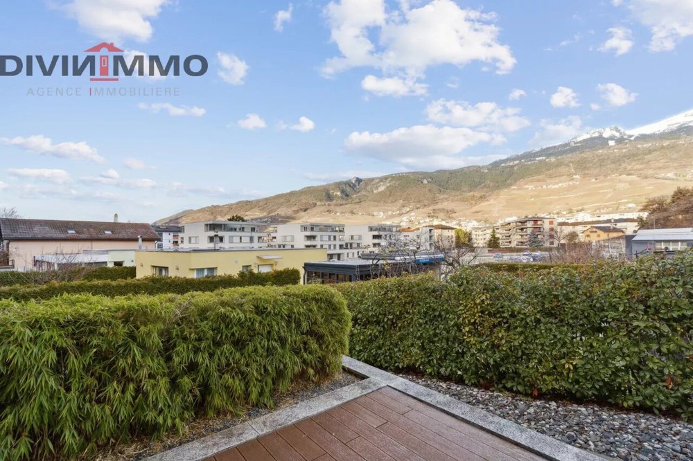 Appartamento di 5 locali in vendita a Sierre - immagine 1/10