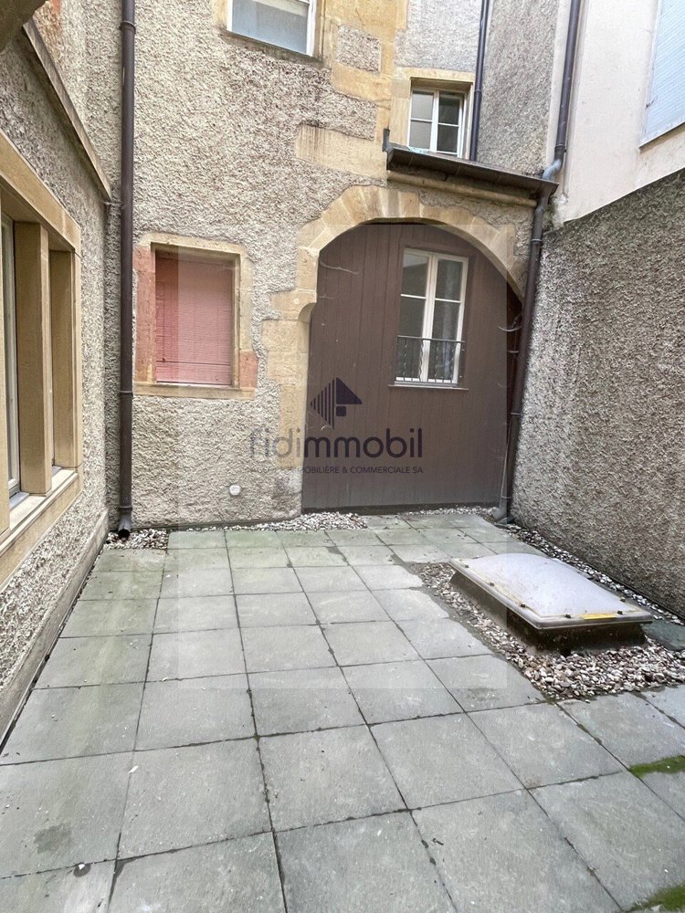 Appartamento di 3 locali in affitto a Neuenburg - immagine 1/8
