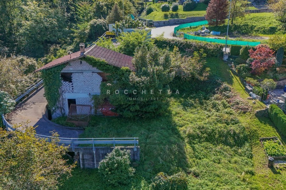 Terreno di null locali in vendita a Vairano - immagine 1/7