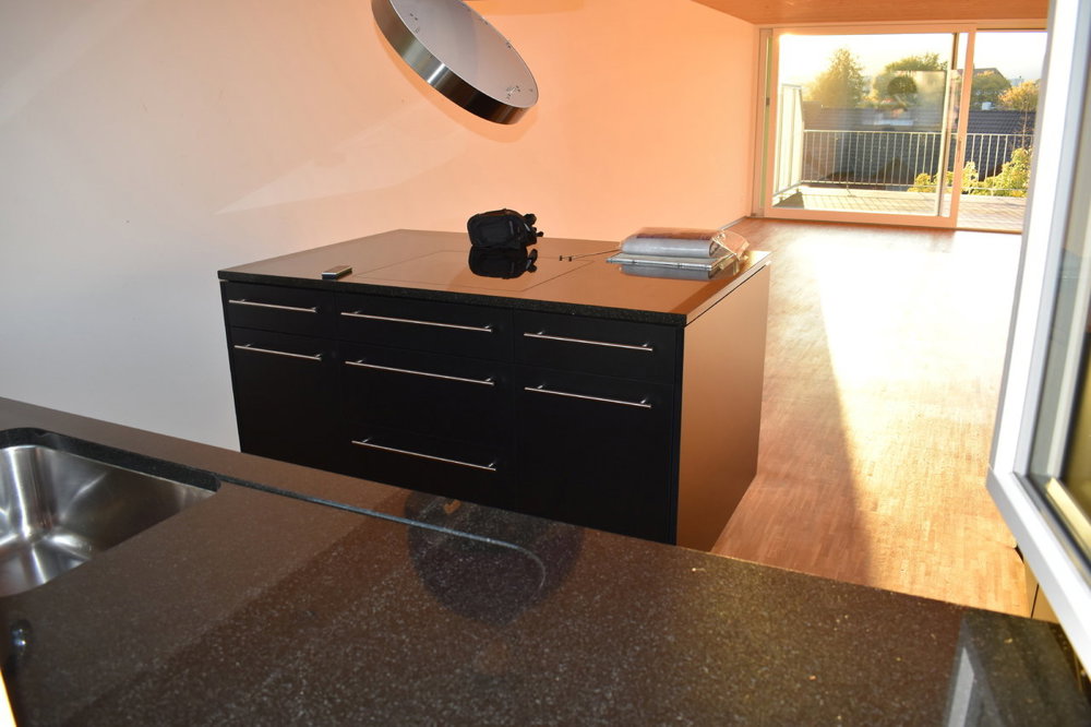 Bureau & Commerce null pièces à acheter à Wohlen AG - image 1/9