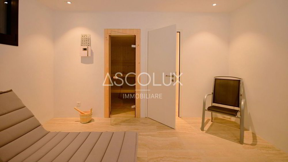 2 rooms Apartment to buy in Ascona - image 1/13